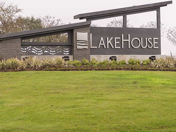 Lakehouse Monument
