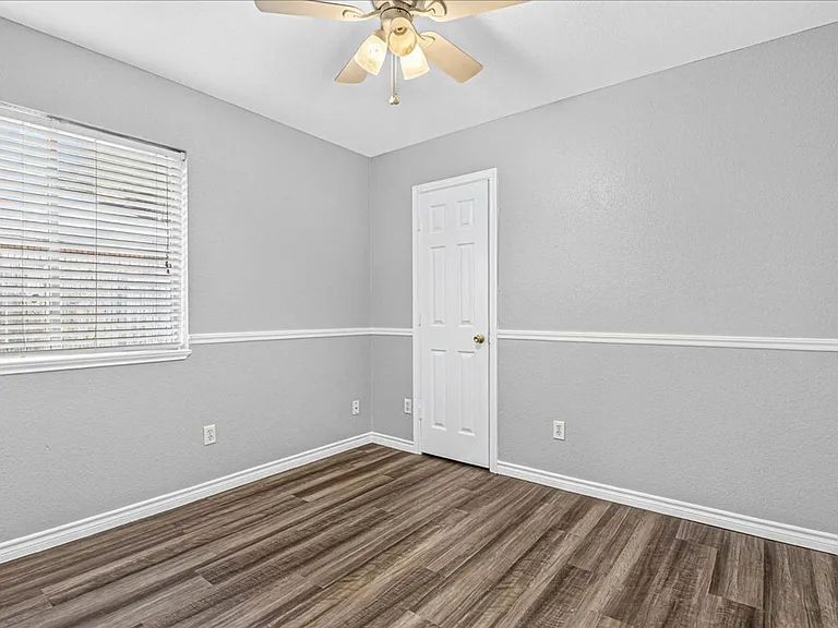 6810 Blue Skyway Dr — Photo 26