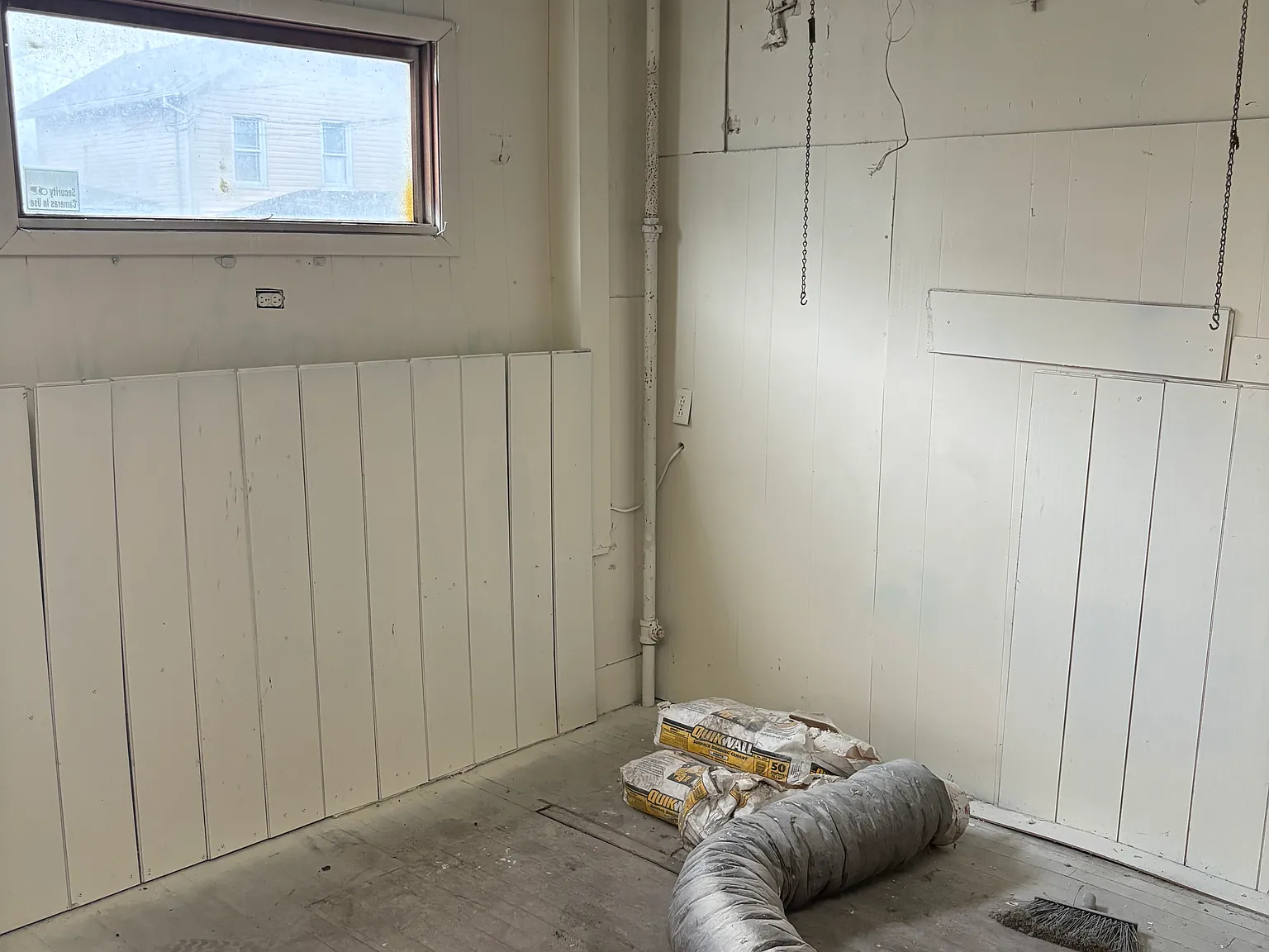 323 Union St — Photo 1