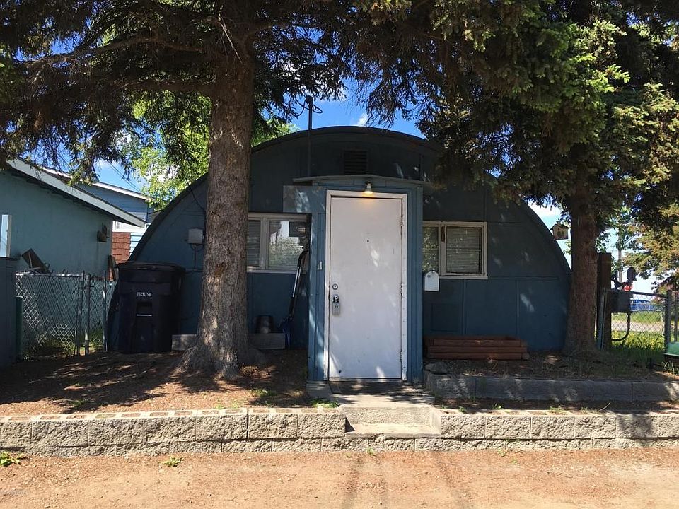 2nd image of 240 1/2 E Cook Ave