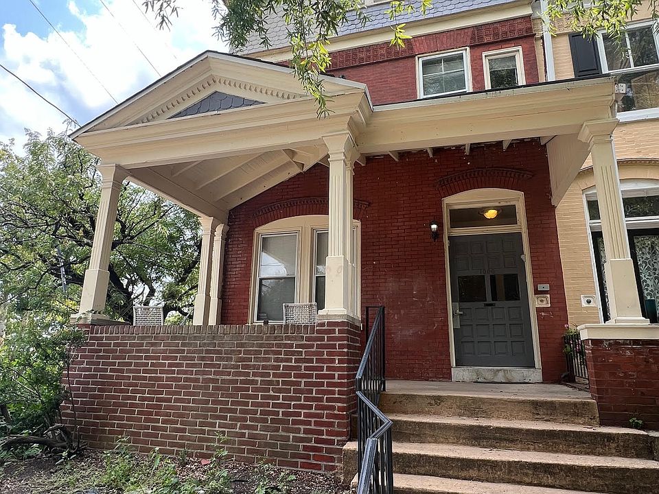 1st image of 1000 W 8th St APT 1B