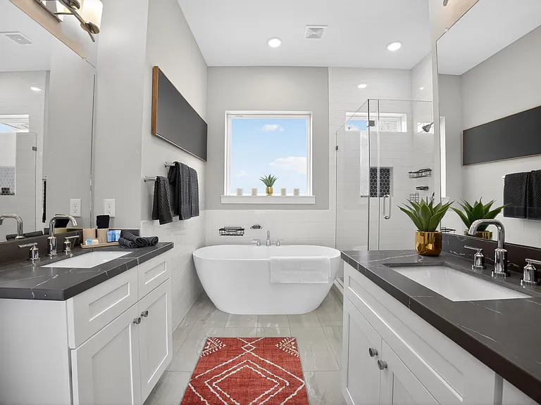 3010 Bell St #3010 — Photo 3