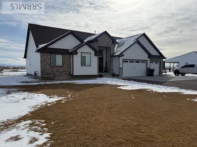 1st image of 76 N 4161 E