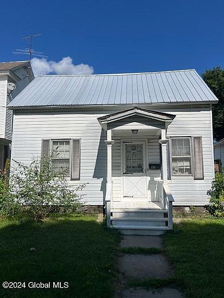 2nd image of 37 Cherry Street