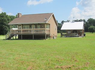 70 Sumac Rd, Linden, TN 37096