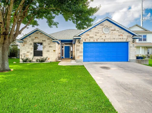 212 Cailin Ct, Burnet, TX 78611
