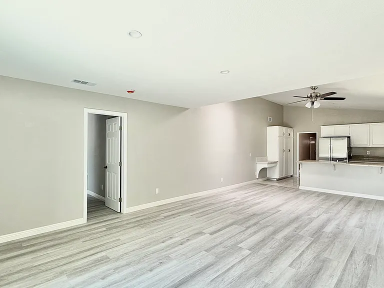 9133 Truman St — Photo 12