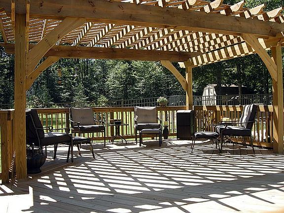Deck with Pergola