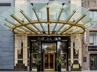 800 N Michigan Ave APT 2102, Chicago, IL 60611