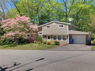 2 Stanley Rd, Windham, CT 06280