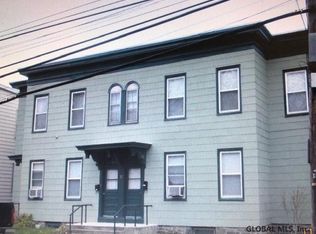 27 Garner St, Cohoes, NY 12047
