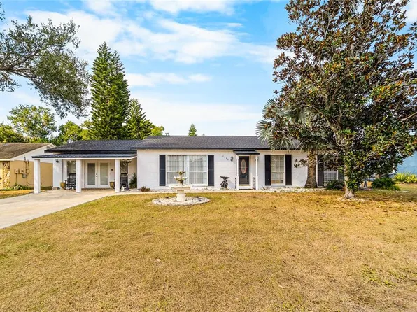 1539 Highcrest Cir, Valrico, FL 33596