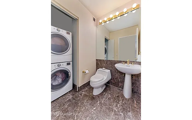 Sold by Douglas Elliman | media 22