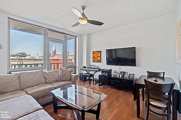 1st image of 5-49 Borden Ave #F4