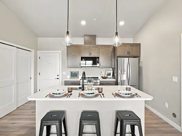159 Canyon Falls Way #203, Hamilton, MT 59840