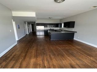 437 W Marquette Rd #2, Chicago, IL 60621
