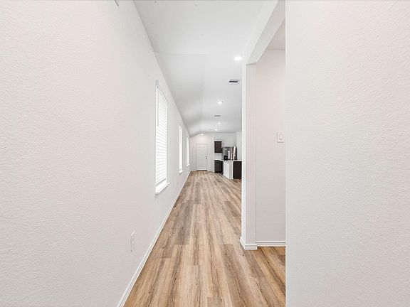 4th image of 1014 Riesling Summit Ln