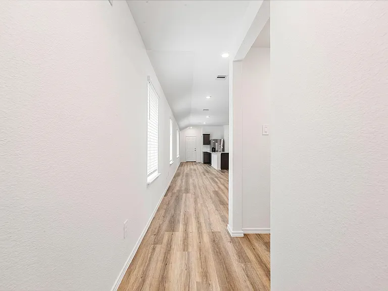 1014 Riesling Summit Ln — Photo 4