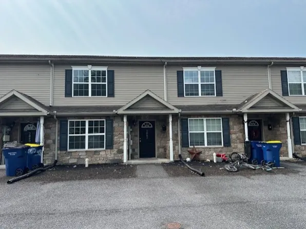2082 Market Street Ext, Middletown, PA 17057