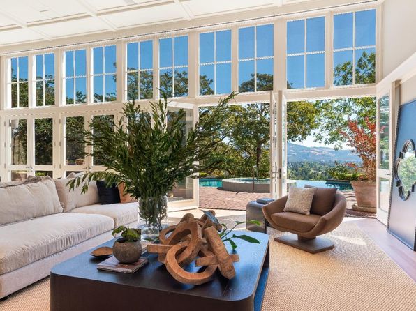 775 White Oak Drive - 5bd/8ba, 8,806 sqft - in Santa Rosa, CA