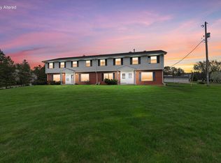 18665 Kamala Ct, Brookfield, WI 53045