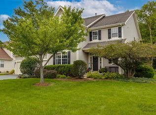 1629 Rolling Hills Dr, Crystal Lake, IL 60014