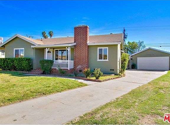 4th image of 2301 N Alameda Ave