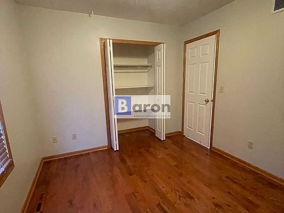 5th image of 30706 Springfield Ct