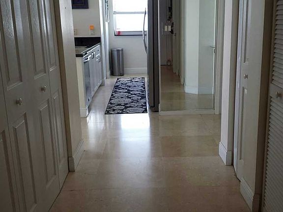 4th image of 1155 Brickell Bay Dr APT 2611
