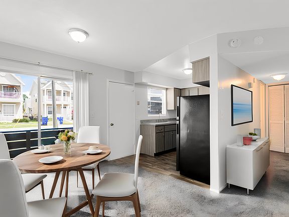 3rd image of 222 N Clyde Ave #226