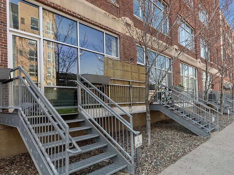 700 Washington Ave N #212 — Photo 14