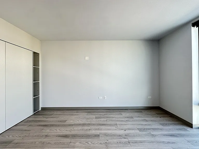 2155 N Elston Ave #17 — Photo 10