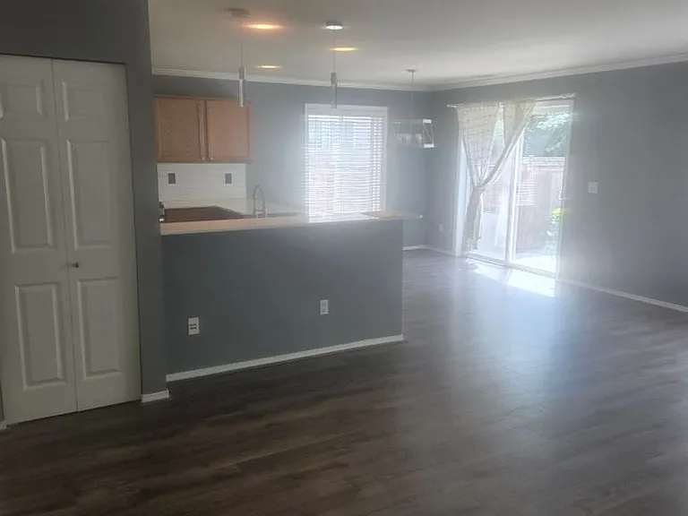 23617 SE 243rd Pl — Photo 6