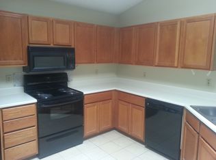 125 Francis Ave, Boerne, TX 78006