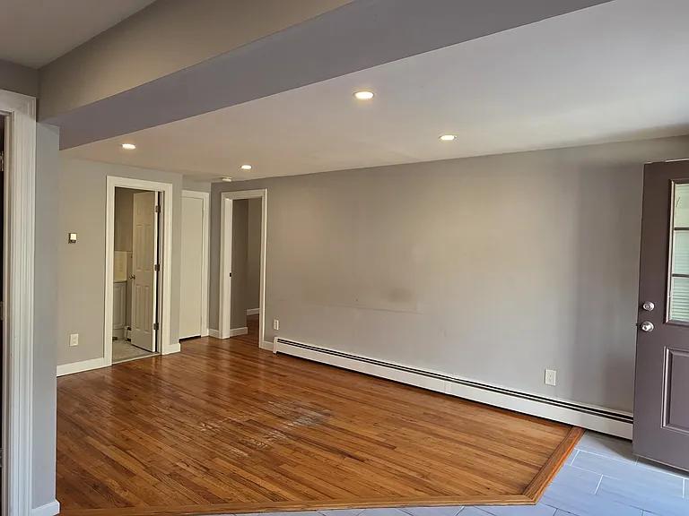 3 E Slope Rd #1 — Photo 7