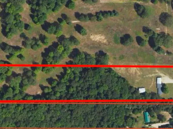 2484 S 41st Rd, Cadillac, MI 49601