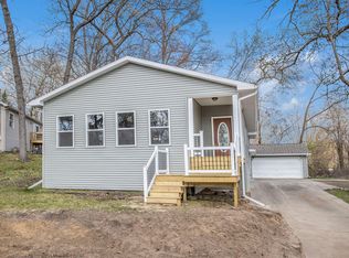 1107 Woodland Bch, Battle Creek, MI