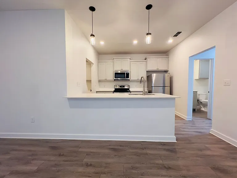 5726 Lehigh St — Photo 5