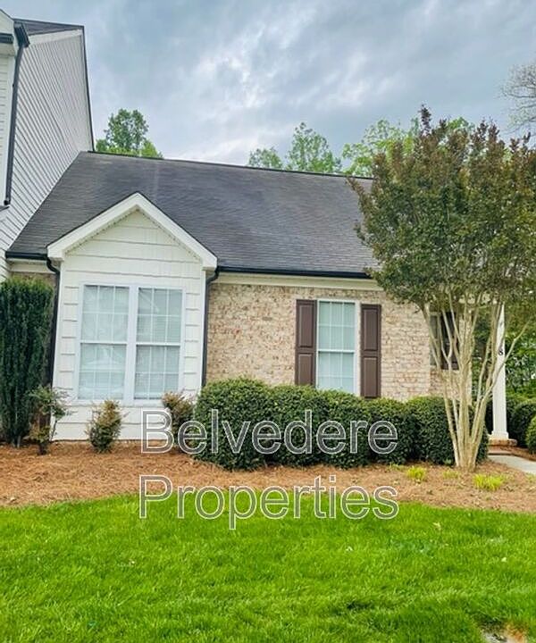 1st image of 8 Abelia Ct