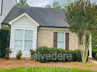 8 Abelia Ct, Greensboro, NC 27455