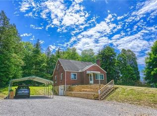 104 Church Rd, Butler, PA 16002