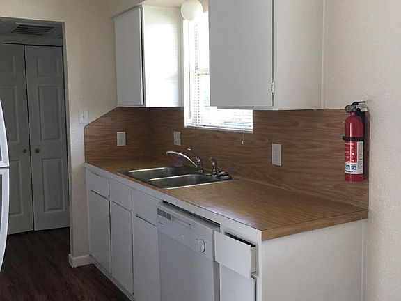 4th image of 721 Quetzal St APT 4