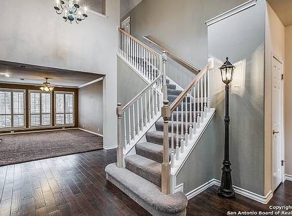 4th image of 134 Canyon Cir