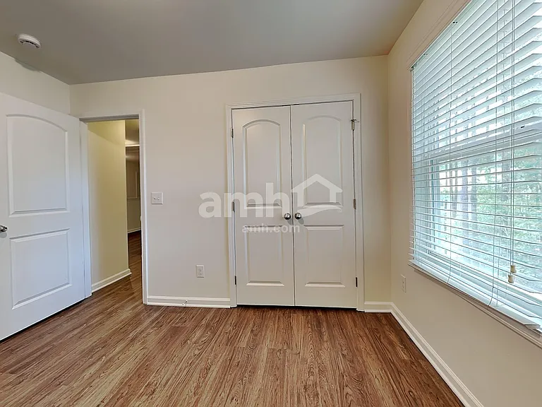 305 Switchback St — Photo 23