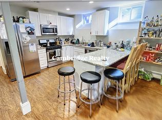 231 Norfolk St #1T, Cambridge, MA 02139