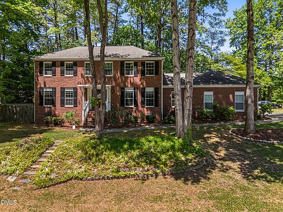 2nd image of 101 Pinehill Way