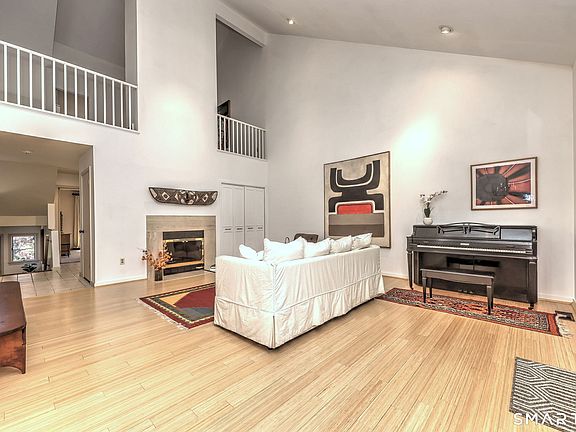 5th image of 690 Forest Road #472