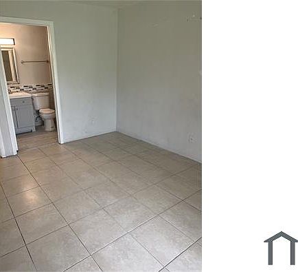 4th image of 420 Meadows Cir #420