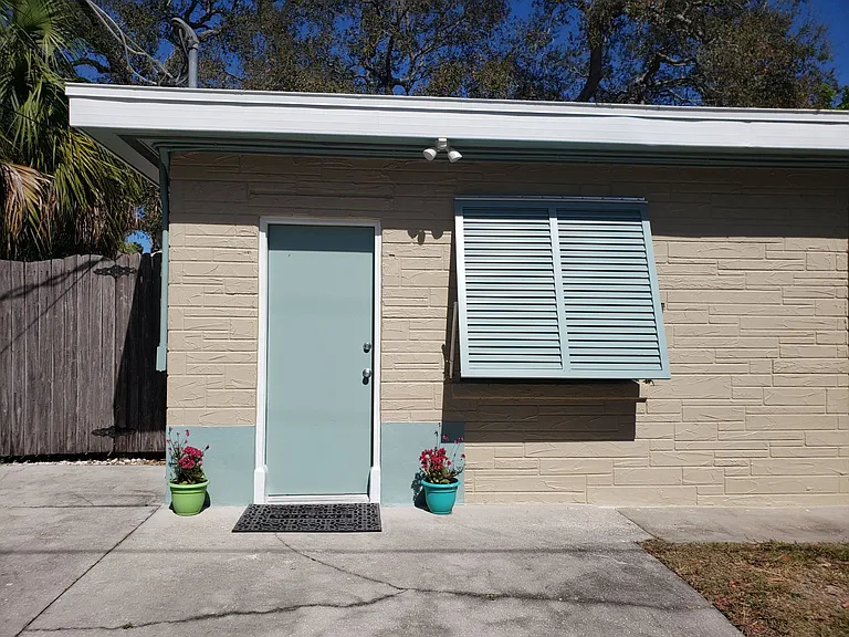 2707 Melwood Dr N #NORTH — Photo 1