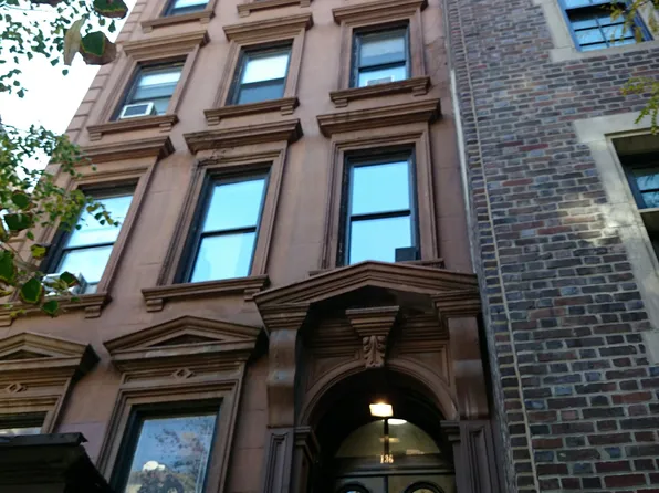 956 Lexington Avenue in Lenox Hill : Sales, Rentals, Floorplans